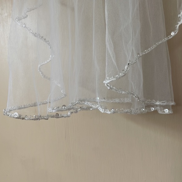 Bridal veil - Picture 2 of 3